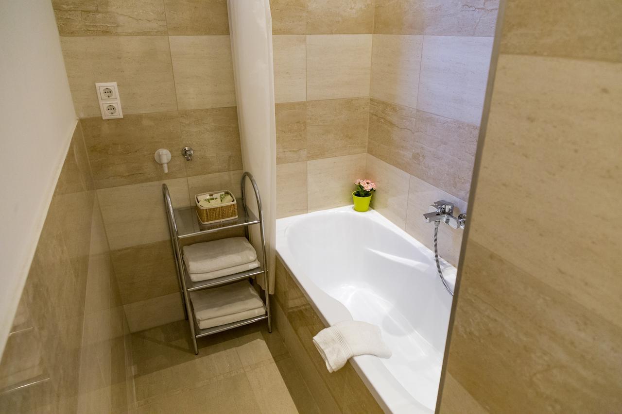 Balaton Delux Apartment Βουδαπέστη Εξωτερικό φωτογραφία